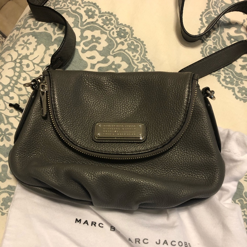 Marc by Marc Jabons crossbody leather bag